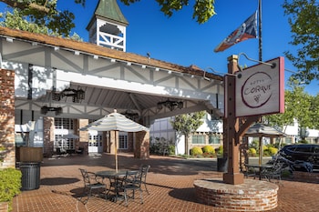 corque hotel solvang a tribute portfolio hotel