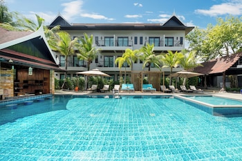 howard johnson by wyndham phuket naiyang