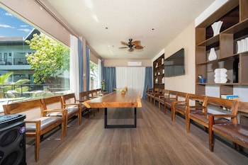 howard johnson by wyndham phuket naiyang