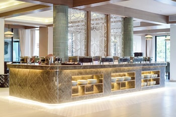 howard johnson by wyndham phuket naiyang