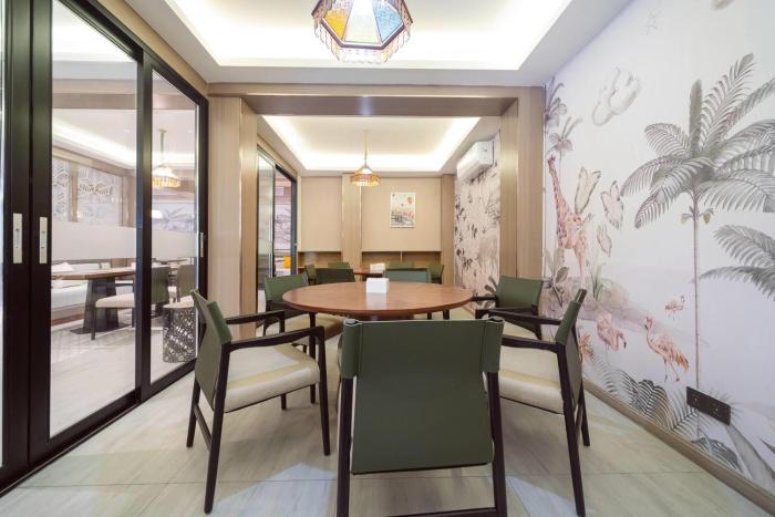 howard johnson by wyndham phuket naiyang