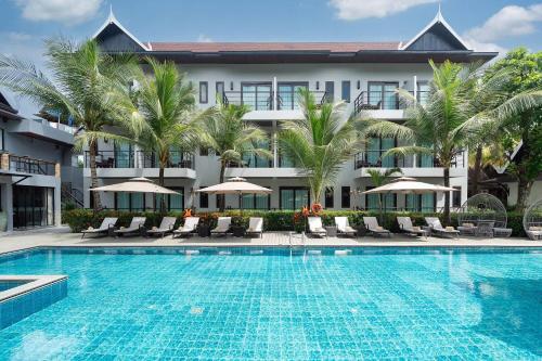 howard johnson by wyndham phuket naiyang
