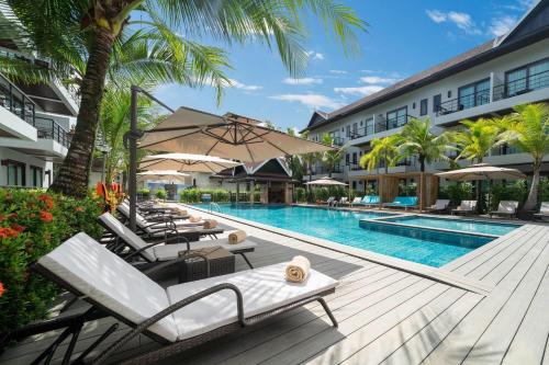 howard johnson by wyndham phuket naiyang