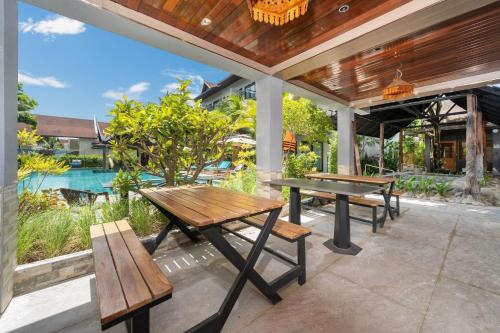 howard johnson by wyndham phuket naiyang