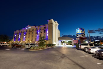 sonesta essential orlando