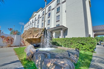 sonesta essential orlando