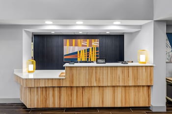 Spark By Hilton Lynchburg,,3 star