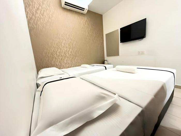 smile hotel the mines seri kembangan