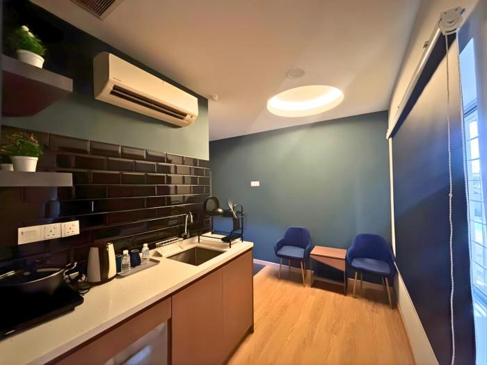 smile hotel the mines seri kembangan