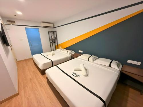 smile hotel the mines seri kembangan