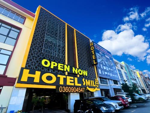smile hotel the mines seri kembangan