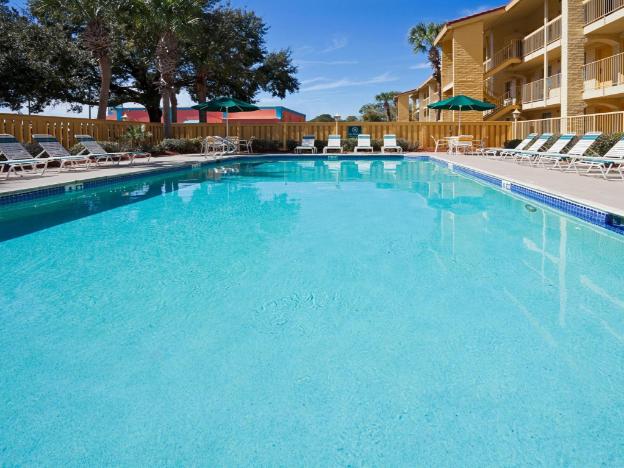 la quinta inn by wyndham orlando airport west