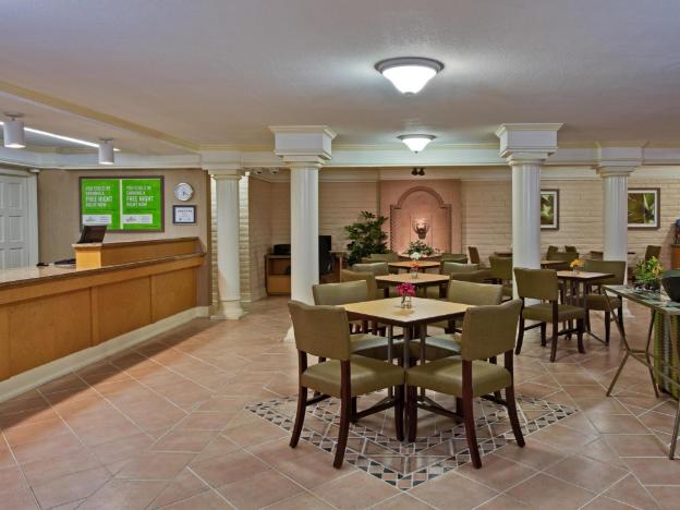 la quinta inn by wyndham orlando airport west