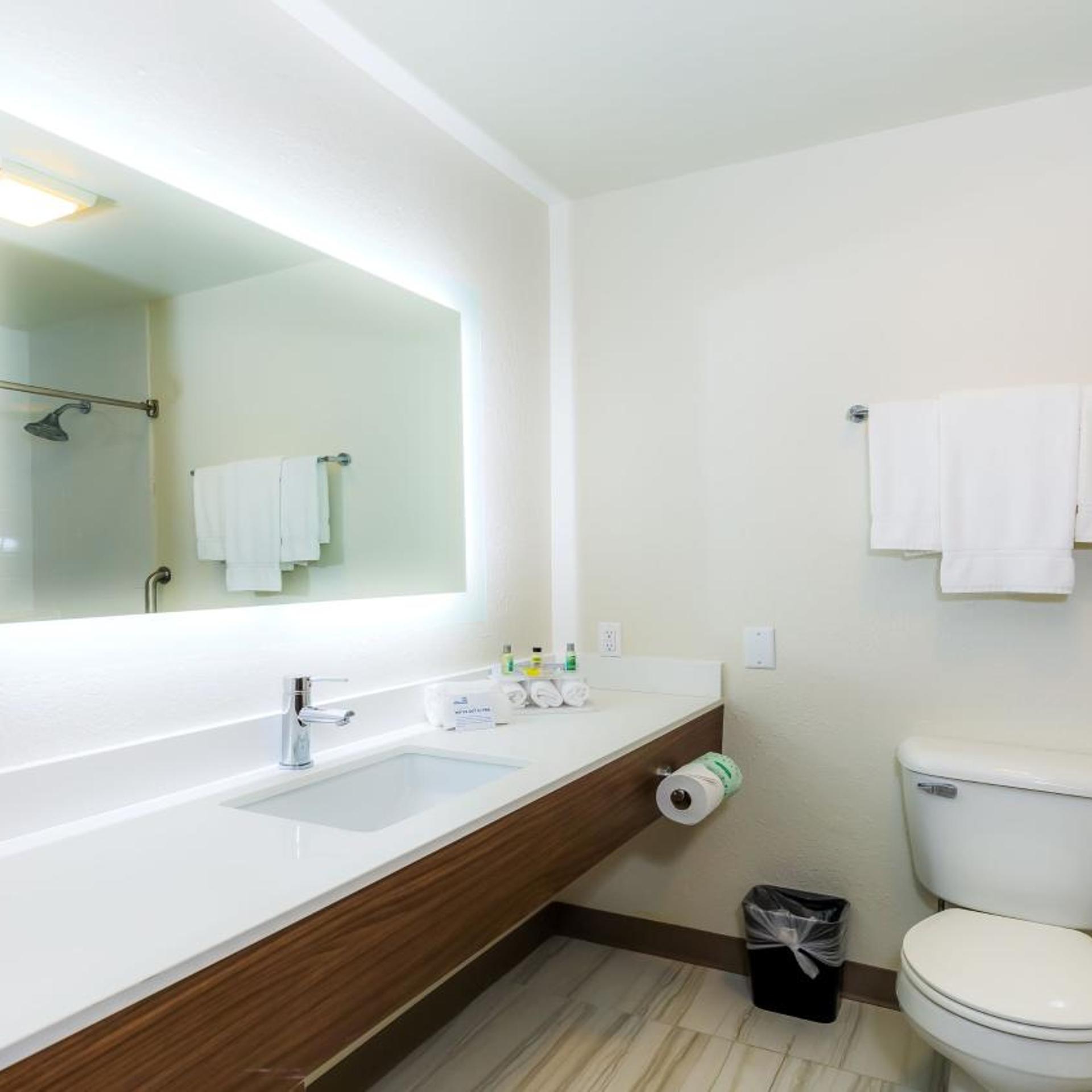 holiday inn express osage bch lake of the ozarks