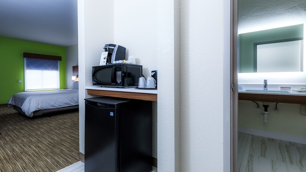 holiday inn express osage bch lake of the ozarks