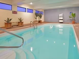 holiday inn express osage bch lake of the ozarks