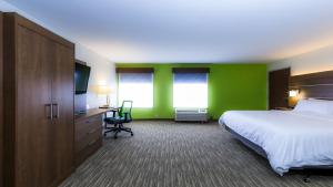 holiday inn express osage bch lake of the ozarks