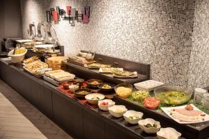 agora place osaka namba