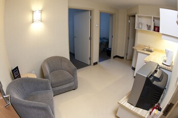 residence and conference centre oshawa