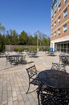 residence and conference centre oshawa