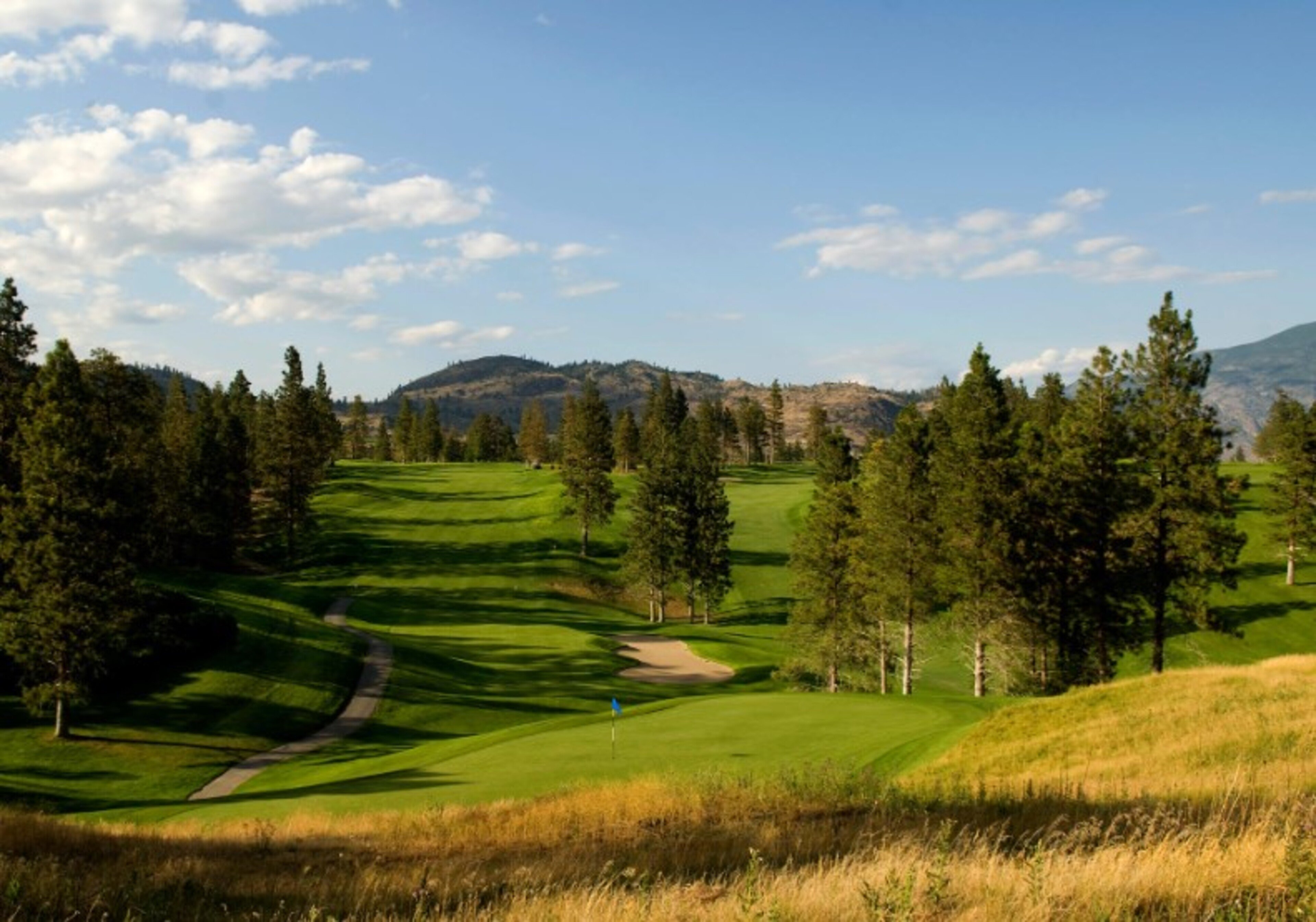 holiday inn hotel and suites osoyoos by ihg