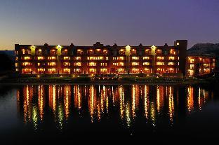 holiday inn hotel and suites osoyoos by ihg