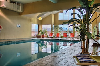 Holiday Inn Hotel & Suites Osoyoos By Ihg,Osoyoos>>Okanagan Valley,3 star
