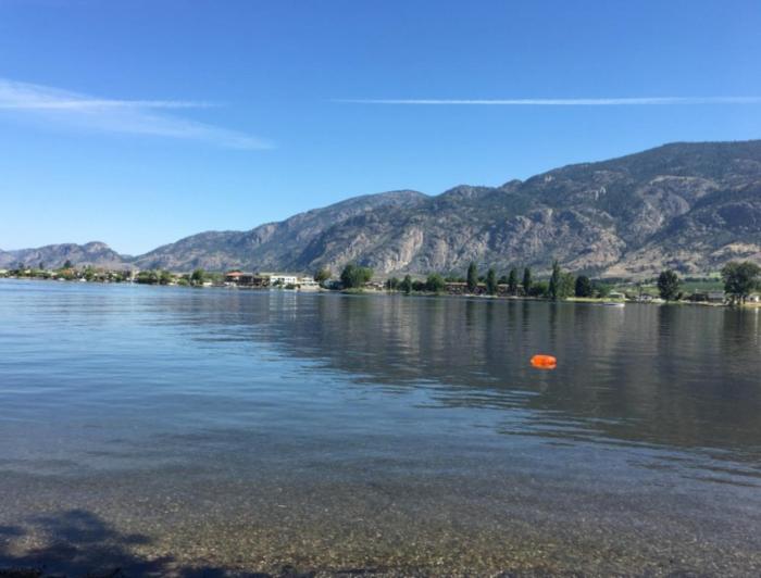holiday inn hotel and suites osoyoos by ihg