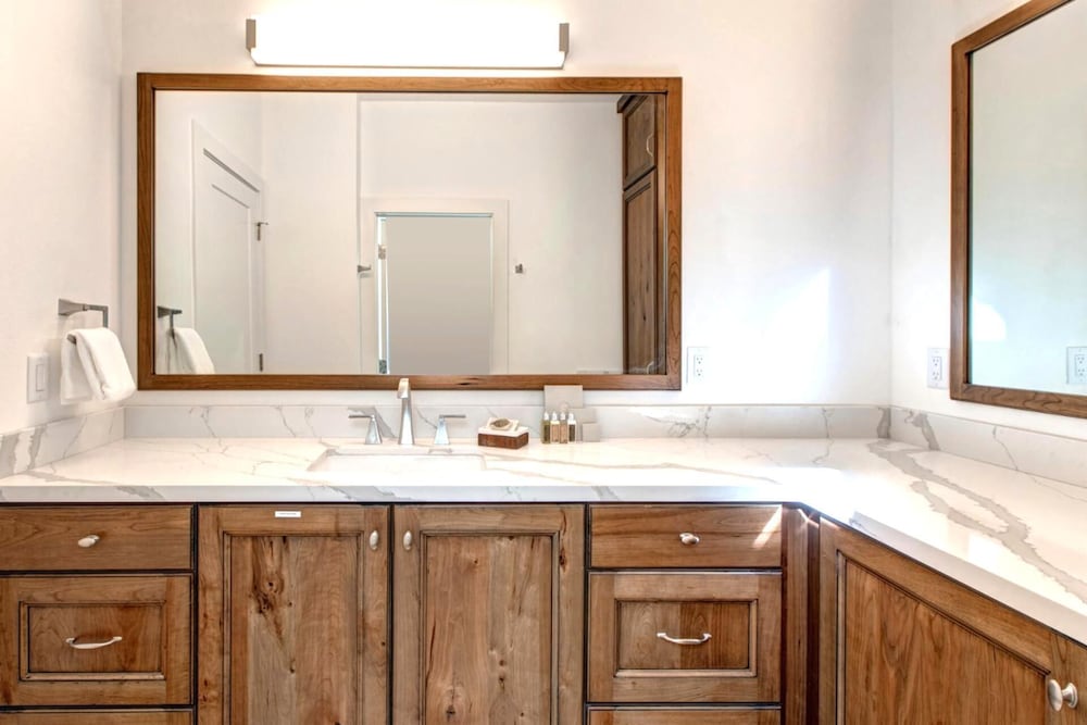 red pine 4 bedrooms rpt 14t by kbm