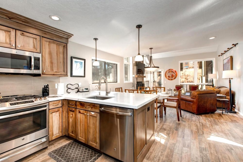 red pine 4 bedrooms rpt 14t by kbm
