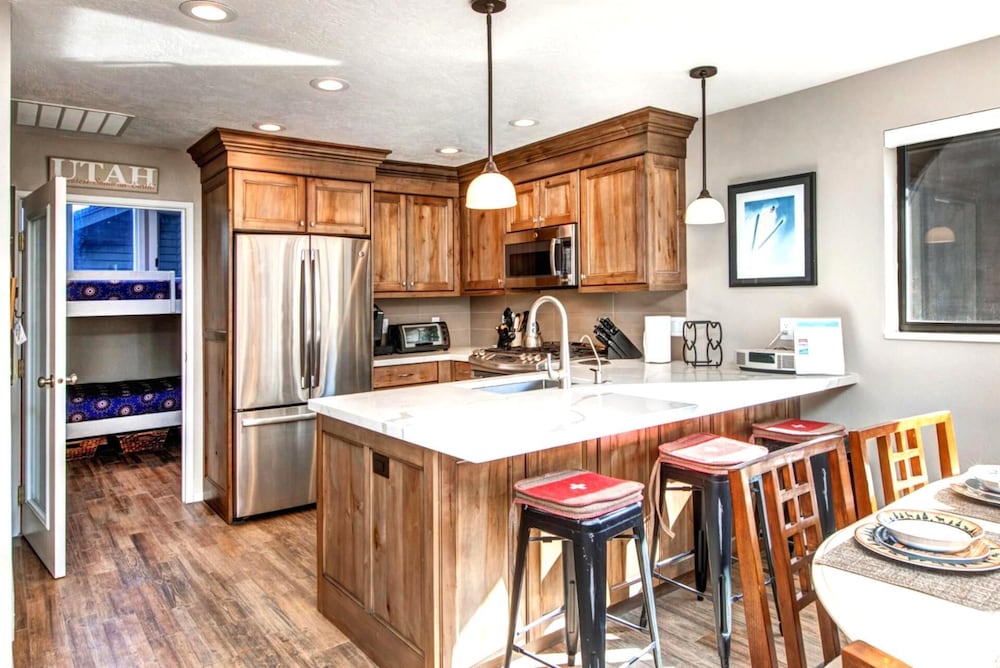 red pine 4 bedrooms rpt 14t by kbm