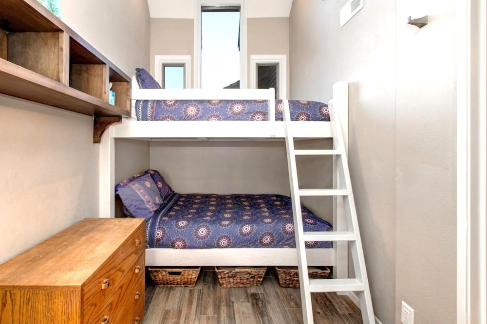 red pine 4 bedrooms rpt 14t by kbm