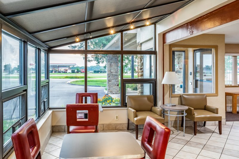red roof inn columbus taylorsville
