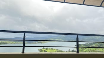hilltop retreat