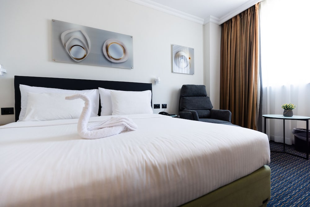 grand beach hotel