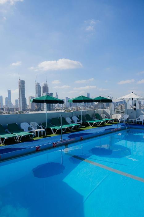 grand beach hotel