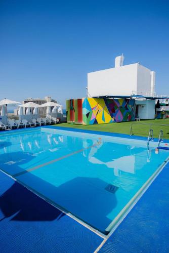 grand beach hotel