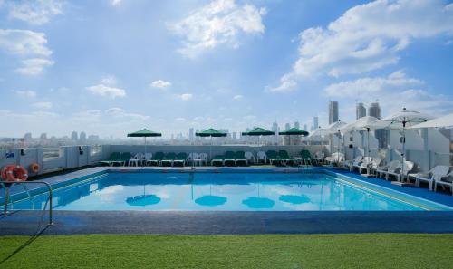 grand beach hotel