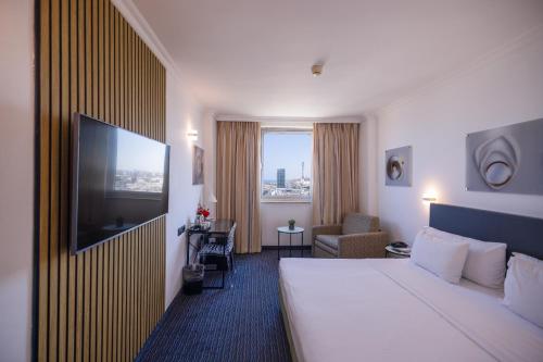 grand beach hotel
