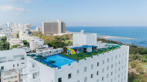 grand beach hotel