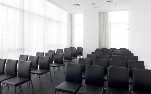 leonardo boutique hotel tel aviv