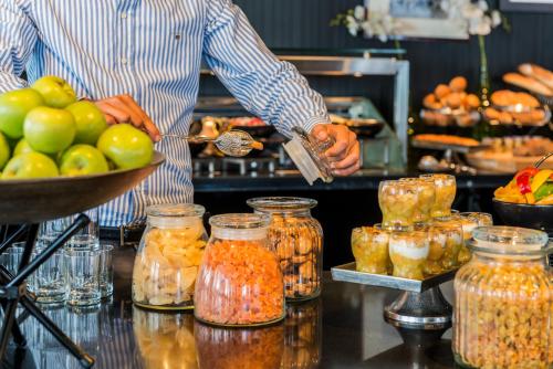 leonardo boutique hotel tel aviv