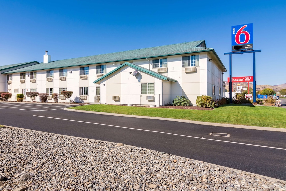 motel 6 the dalles or