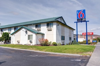 motel 6 the dalles or