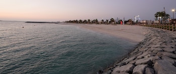 bab al nojoum hudayriyat camp