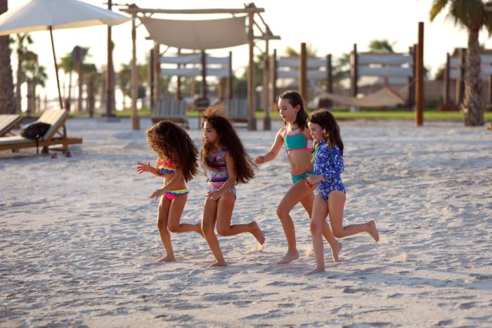 bab al nojoum hudayriyat camp