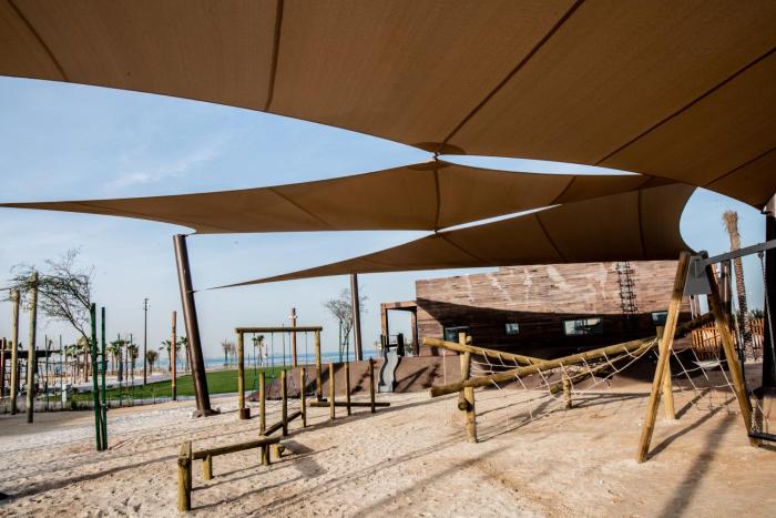 bab al nojoum hudayriyat camp