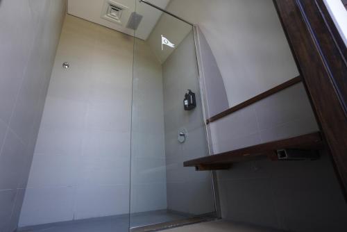 bab al nojoum hudayriyat camp