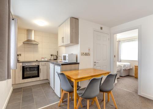 coastal charm retreat in ilfracombe