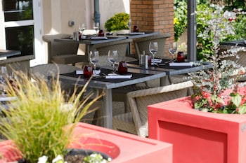 ibis styles chartres sud barjouville